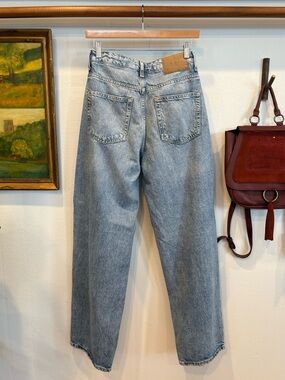 CLEANOUT 🖤 Zara & Denim High Rise Baggy Jeans Light Wash